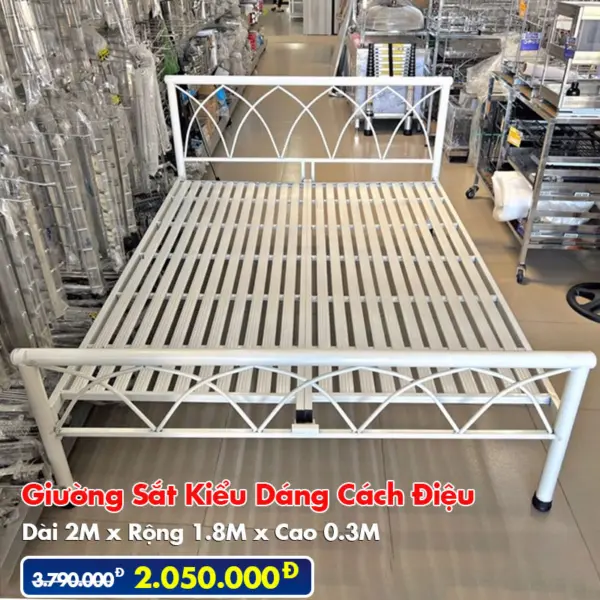 [Rộng 1.8m] Giường Sắt Kiểu Cách Điệu DAKITA Trắng